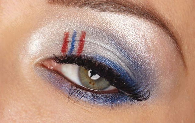 Read more about the article SPORTS TEAM New York Giants EYES MAKE UP DESIGN